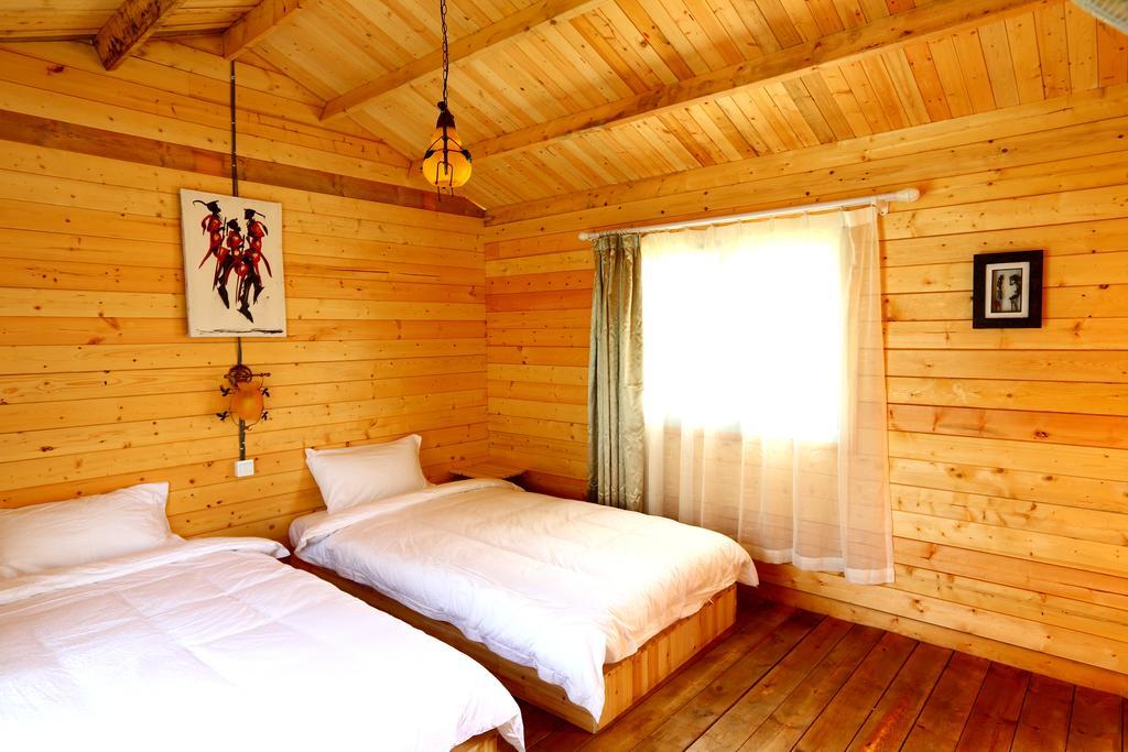 Jambo Mara Safari Lodge Ololaimutiek Szoba fotó