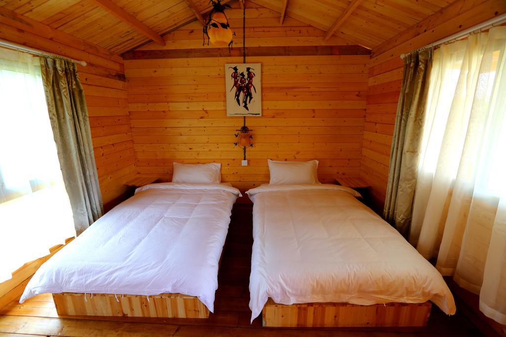 Jambo Mara Safari Lodge Ololaimutiek Szoba fotó