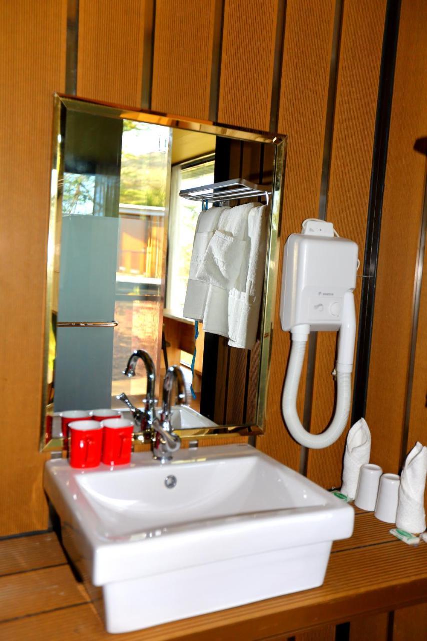 Jambo Mara Safari Lodge Ololaimutiek Kültér fotó